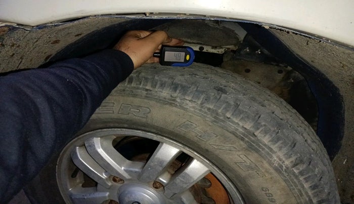 2012 Mahindra Scorpio VLX 2WD BS-III, Diesel, Manual, 1,30,480 km, tyre