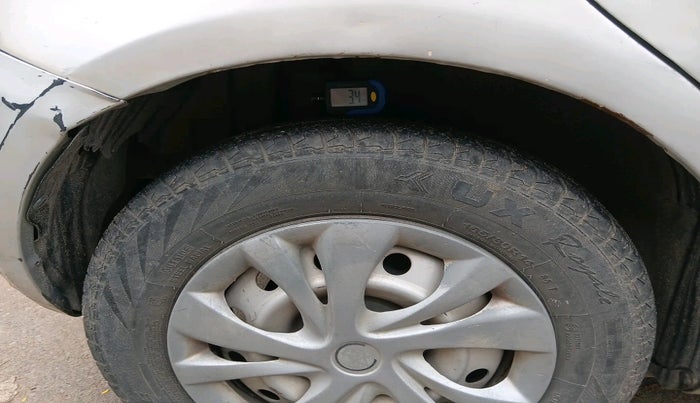 2011 Maruti Swift LDI, Diesel, Manual, 1,21,995 km, tyre