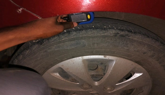 2012 Hyundai i10 MAGNA 1.2, Petrol, Manual, 82,521 km, tyre