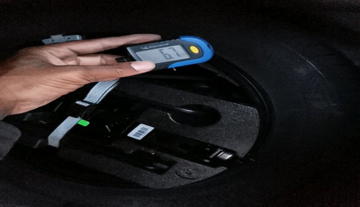 2022 Volkswagen TAIGUN GT 1.5 TSI MT, Petrol, Manual, 10,991 km, tyre