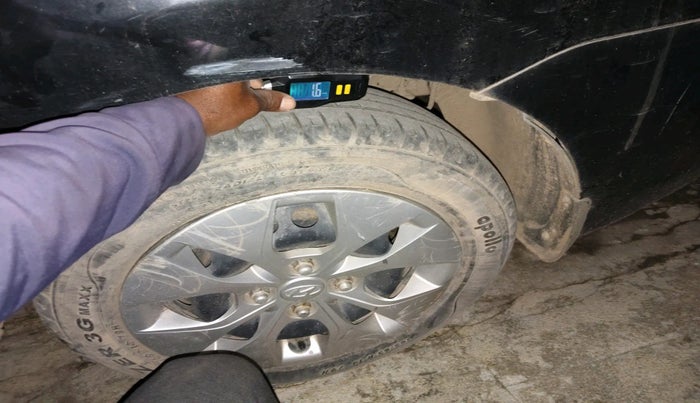 2014 Hyundai Xcent S 1.2, Petrol, Manual, 36,970 km, tyre