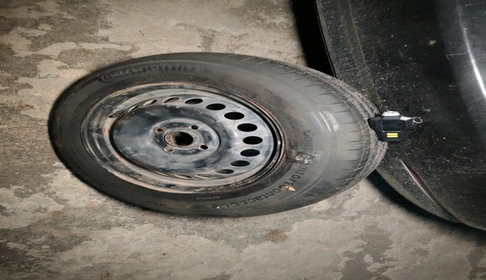 2014 Hyundai Xcent S 1.2, Petrol, Manual, 36,970 km, tyre