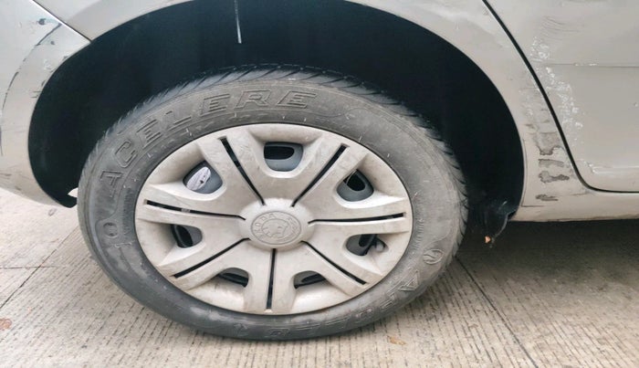 2010 Skoda Fabia CLASSIC 1.2 TDI, Diesel, Manual, 85,314 km, tyre