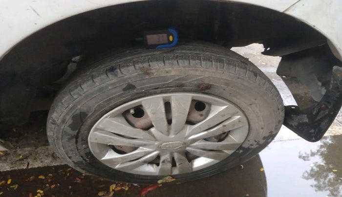 2015 Datsun Go T, Petrol, Manual, 1,58,557 km, tyre