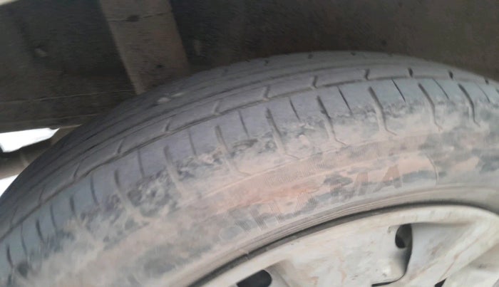 2019 Maruti New Wagon-R LXI CNG 1.0, Petrol, Manual, 81,424 km, tyre