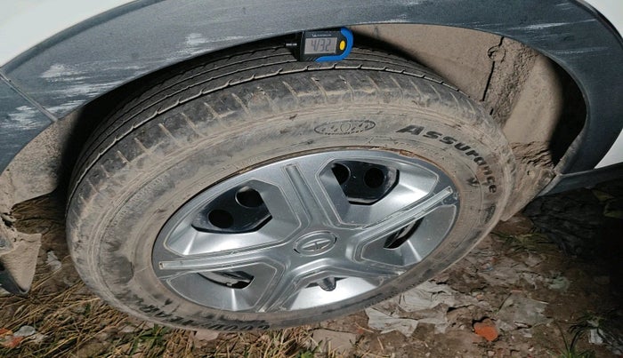 2023 Tata NEXON XMA SUNROOF PETROL, Petrol, Automatic, 36,004 km, tyre