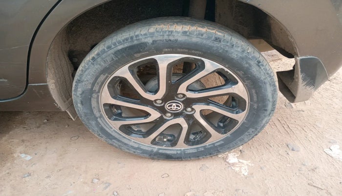 2021 Toyota Glanza G, Petrol, Manual, 57,724 km, tyre