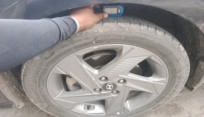 2020 Hyundai Verna SX 1.5 CRDI, Diesel, Manual, 90,689 km, tyre