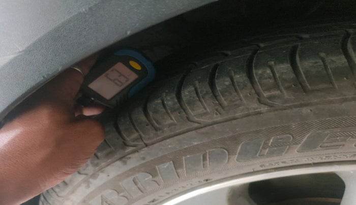 2016 Hyundai Creta SX PLUS AT 1.6 PETROL, Petrol, Automatic, 42,878 km, tyre