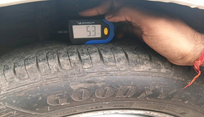 2019 Honda Amaze 1.2L I-VTEC E, Petrol, Manual, 1,56,015 km, tyre