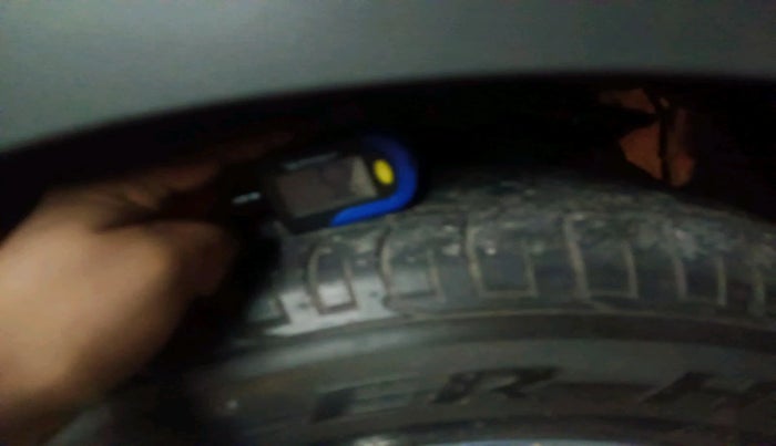 2022 Mahindra XUV300 W8 (O) 1.2 PETROL, Petrol, Manual, 17,986 km, tyre