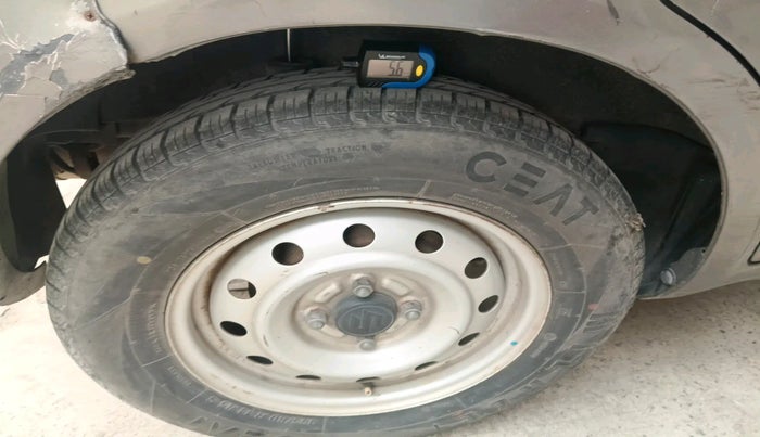 2011 Maruti Ritz LXI, Petrol, Manual, 80,984 km, tyre