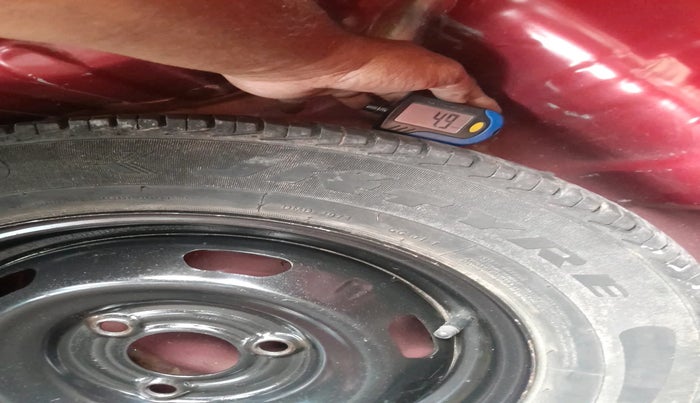 2015 Renault Kwid RXT 0.8, Petrol, Manual, 38,607 km, tyre