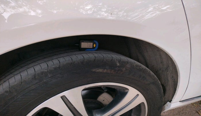 2019 Mercedes Benz E Class E 220 D, Diesel, Automatic, 75,394 km, tyre