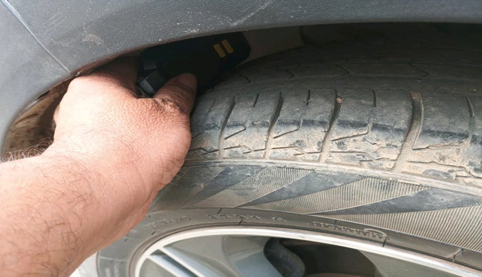 2018 Hyundai Creta SX PLUS AT 1.6 DIESEL, Diesel, Automatic, 80,932 km, tyre