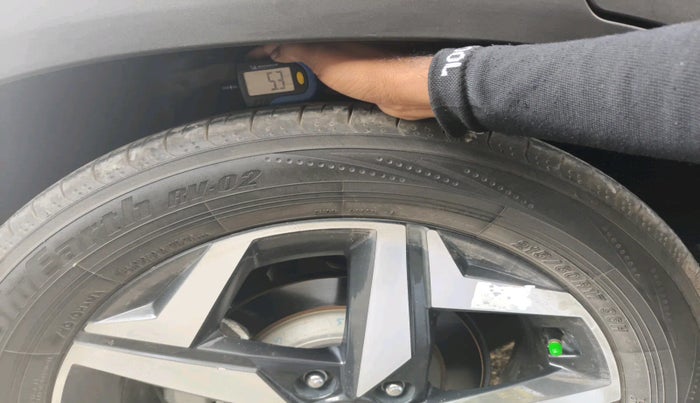 2021 Hyundai ALCAZAR PRESTIGE (O) 6STR 2.0 AT, Petrol, Automatic, 74,689 km, tyre