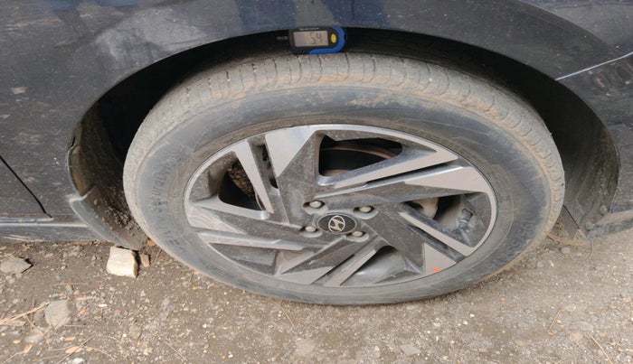 2021 Hyundai NEW I20 ASTA 1.2 AT, Petrol, Automatic, 48,988 km, tyre