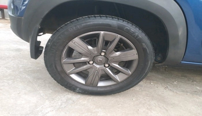 2021 Renault Kwid CLIMBER 1.0 (O), Petrol, Manual, 29,270 km, tyre