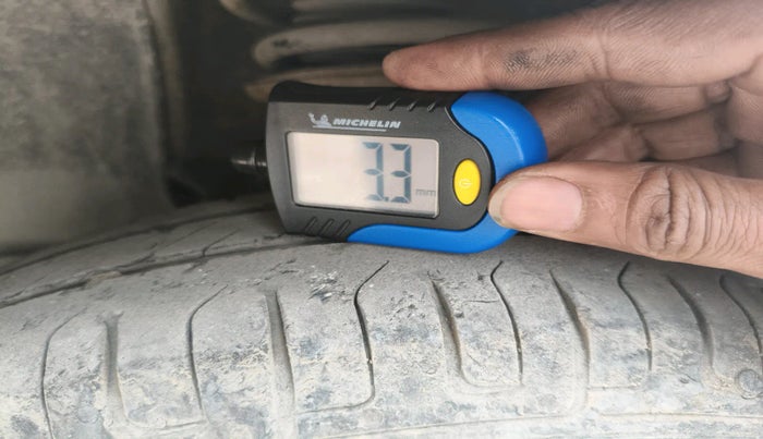 2019 Maruti New Wagon-R LXI CNG 1.0, Petrol, Manual, 79,982 km, tyre