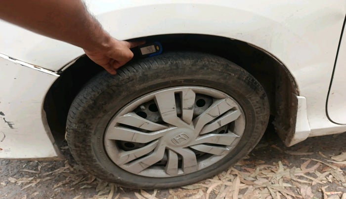 2015 Honda City 1.5L I-VTEC SV, Petrol, Manual, 80,579 km, tyre