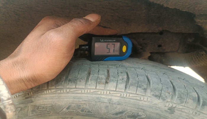 2010 Hyundai Santro Xing GLS, Petrol, Manual, 1,23,365 km, tyre