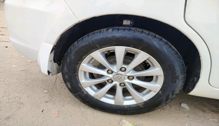 2015 Maruti Ertiga ZDI, Diesel, Manual, 2,46,292 km, tyre