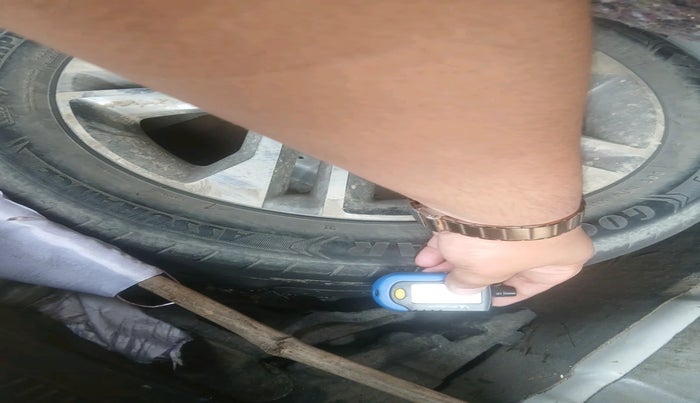 2022 Tata TIGOR XZ PLUS PETROL, Petrol, Manual, 1,05,688 km, tyre