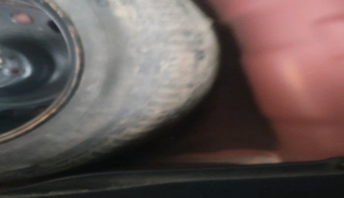 2015 Hyundai Elite i20 ASTA 1.2, Petrol, Manual, 23,409 km, tyre