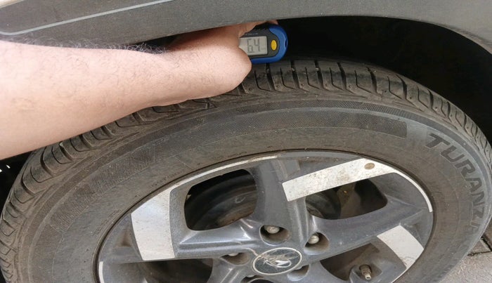 2022 Hyundai VENUE SX PLUS 1.0 TURBO DCT, Petrol, Automatic, 33,919 km, tyre