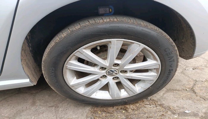 2013 Volkswagen Polo HIGHLINE DIESEL, Diesel, Manual, 64,718 km, tyre