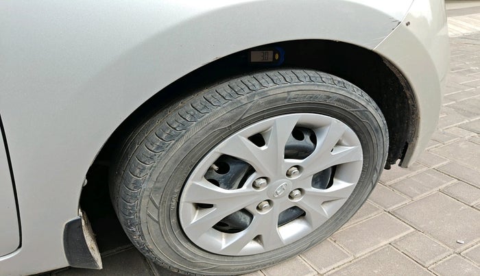 2014 Hyundai Grand i10 MAGNA 1.2 KAPPA VTVT, Petrol, Manual, 92,607 km, tyre