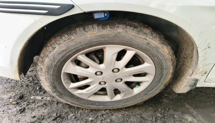 2013 Honda Amaze 1.5L I-DTEC VX, Diesel, Manual, 72,154 km, tyre