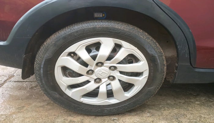 2016 Honda BR-V 1.5L I-VTEC S, Petrol, Manual, 91,316 km, tyre