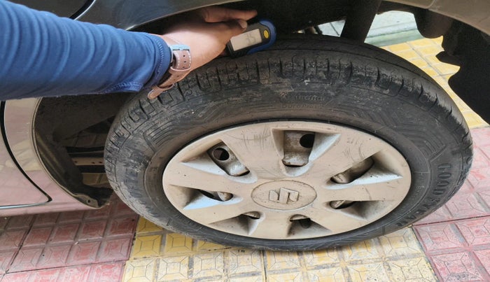 2014 Maruti Wagon R 1.0 LXI CNG, Petrol, Manual, 99,073 km, tyre