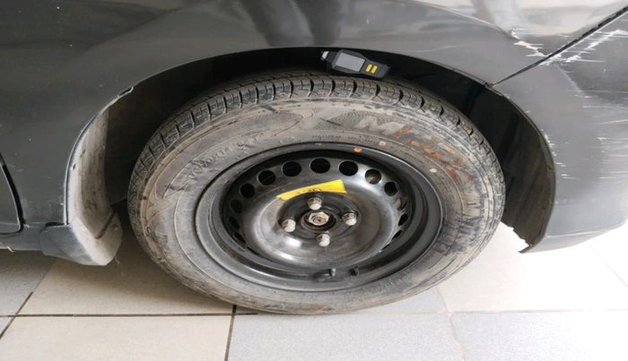 2018 Honda Amaze 1.2L I-VTEC V CVT, Petrol, Automatic, 39,107 km, tyre