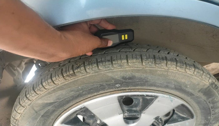 2011 Maruti Wagon R 1.0 LXI, Petrol, Manual, 34,464 km, tyre