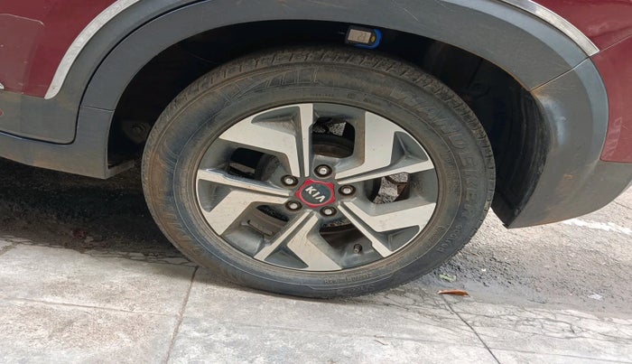 2020 KIA SONET GTX PLUS 1.5 AT, Diesel, Automatic, 43,279 km, tyre