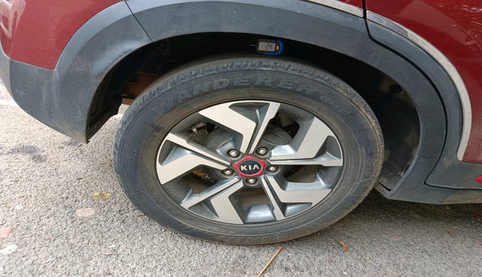 2020 KIA SONET GTX PLUS 1.5 AT, Diesel, Automatic, 43,279 km, tyre