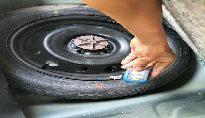 2018 Maruti IGNIS ZETA 1.2 AMT, Petrol, Automatic, 53,032 km, tyre