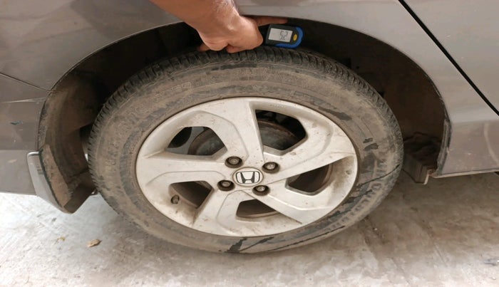 2015 Honda City 1.5L I-VTEC VX, Petrol, Manual, 32,055 km, tyre