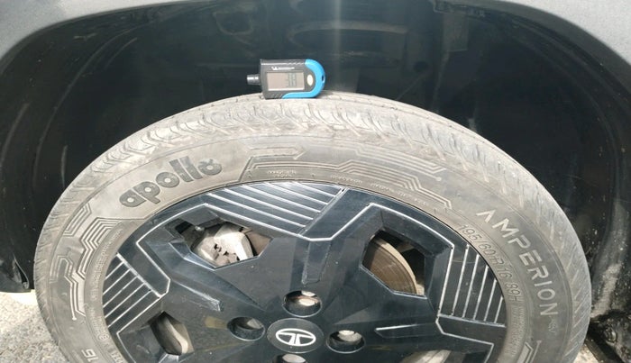 2024 Tata PUNCH EV ADVENTURE LONG RANGE 7.2 FAST CHARGER, Electric, Automatic, 21,137 km, tyre