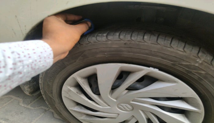 2021 Maruti Ertiga VXI CNG, Petrol, Manual, 54,063 km, tyre