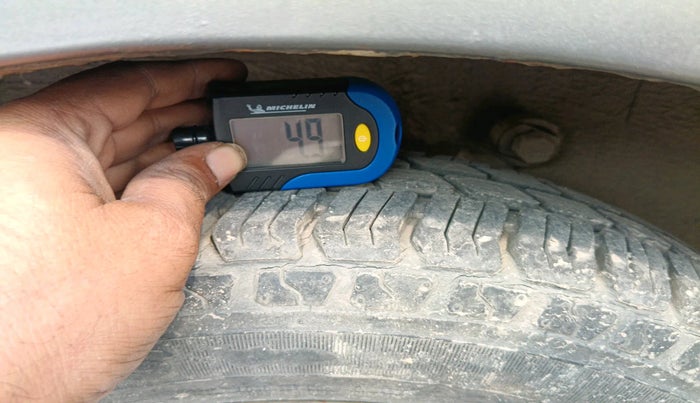 2010 Chevrolet Spark LS 1.0, Petrol, Manual, 12,394 km, tyre