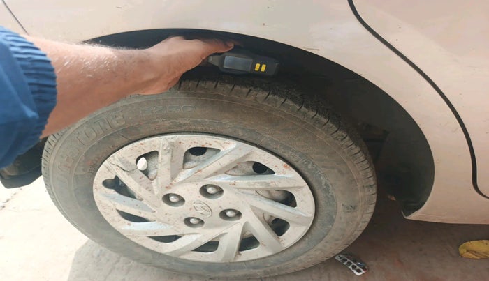 2020 Hyundai NEW SANTRO MAGNA, Petrol, Manual, 65,092 km, tyre