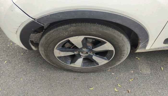 2019 Tata NEXON XM DIESEL, Diesel, Manual, 86,480 km, tyre