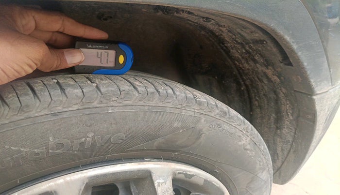 2023 Tata PUNCH PURE MT, Petrol, Manual, 31,663 km, tyre