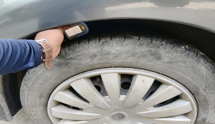 2010 Honda City 1.5L I-VTEC S MT, Petrol, Manual, 1,07,109 km, tyre