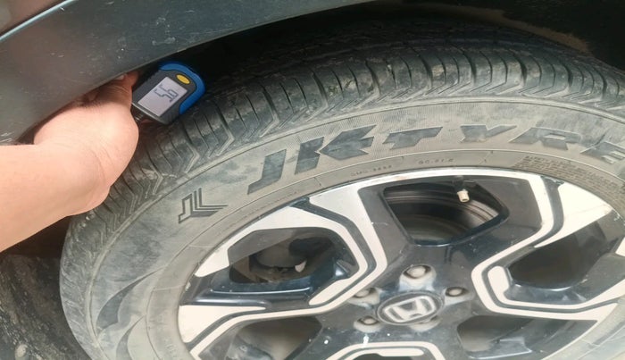 2018 Honda CRV 1.6L I-DTEC AWD AT, Diesel, Automatic, 1,00,012 km, tyre