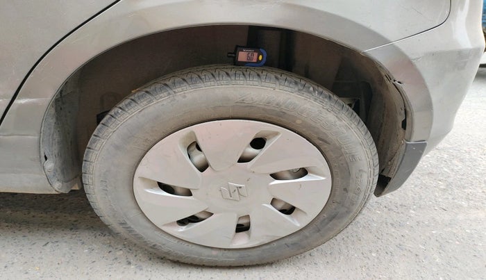 2016 Maruti Swift LXI (O), Petrol, Manual, 19,298 km, tyre