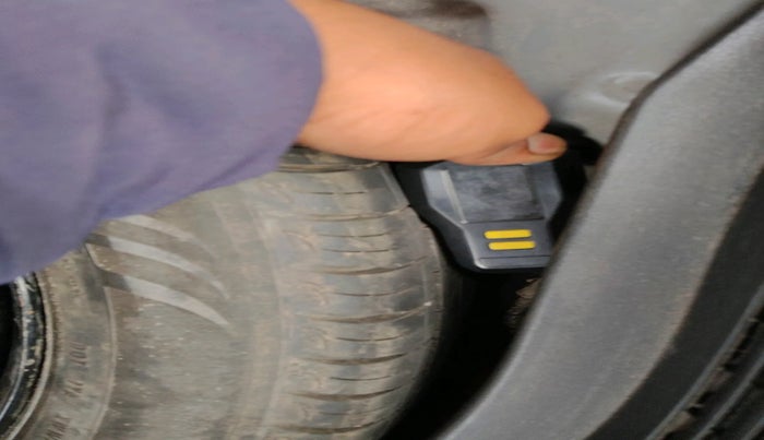 2018 Honda WR-V 1.5L I-DTEC VX MT, Diesel, Manual, 1,32,763 km, tyre